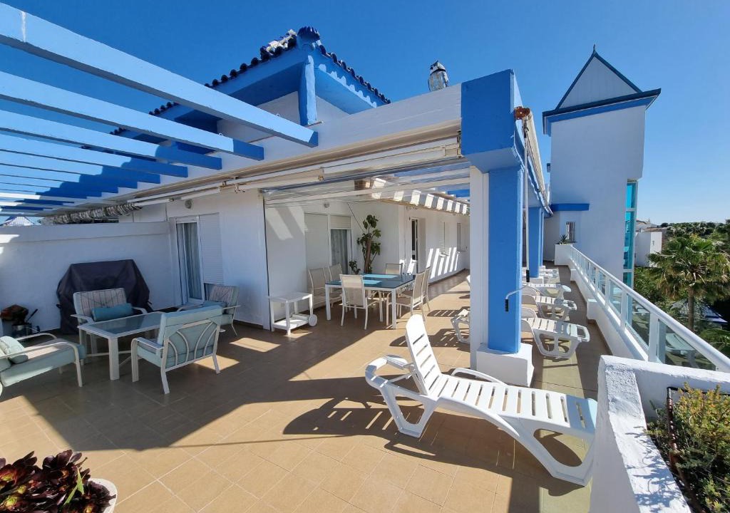 Rota Apartment | Ático en Costa Ballena con Barbacoa, Aire Acondicionado y WIFI