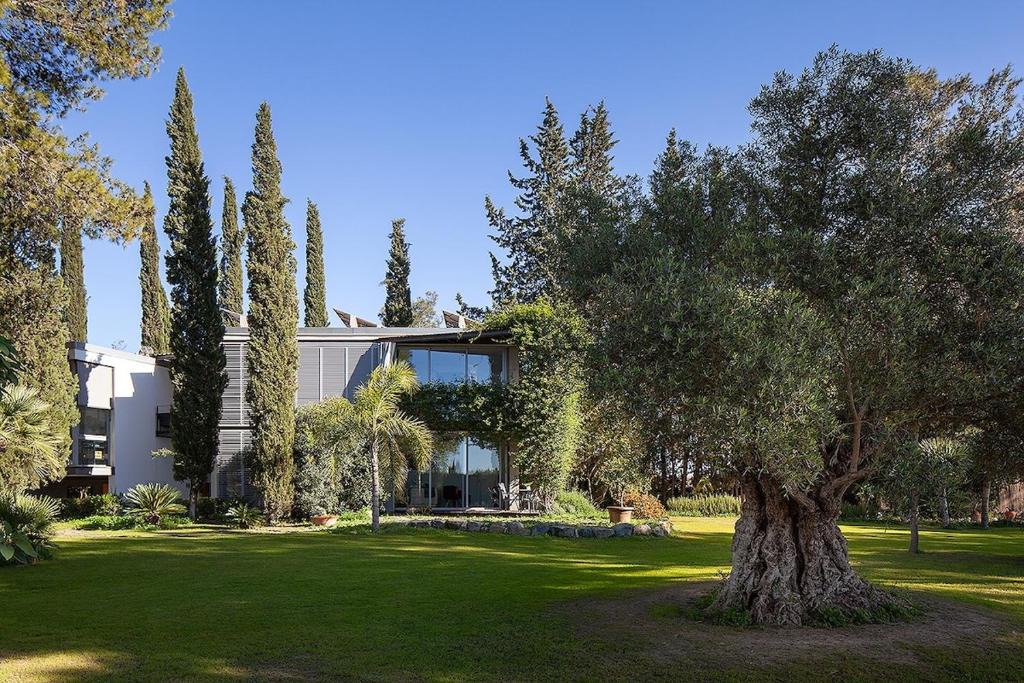 Espartinas Apartment | 1BR Apartment in the heart of nature near Seville with swimming pool and parking