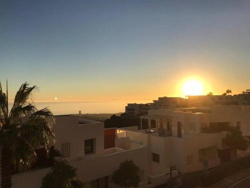 Marbella Apartment | 360° seaview apartment Samara Resort Marbella