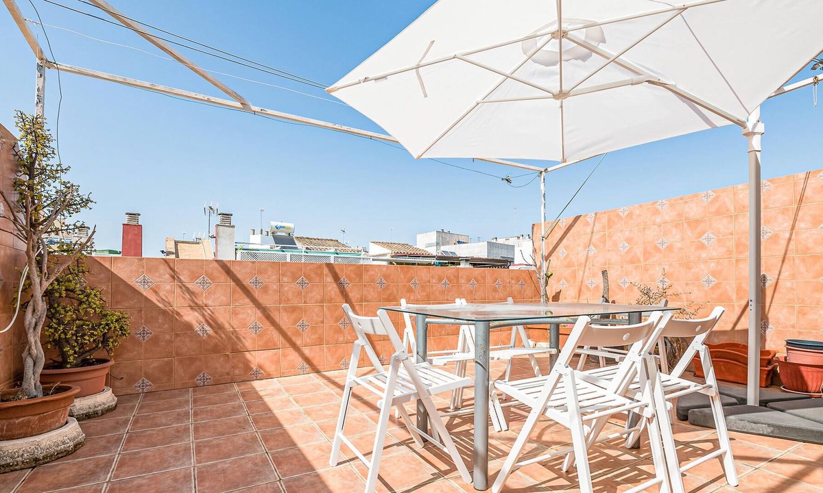 Cadiz House | 4 bedroom accommodation in Cadiz