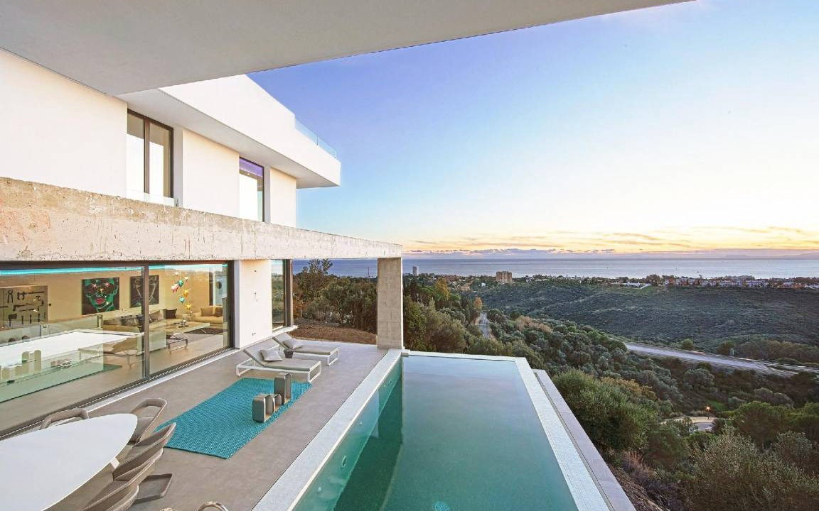 Marbella House | 450 m² House ∙ 4 bedrooms ∙ 7 guests