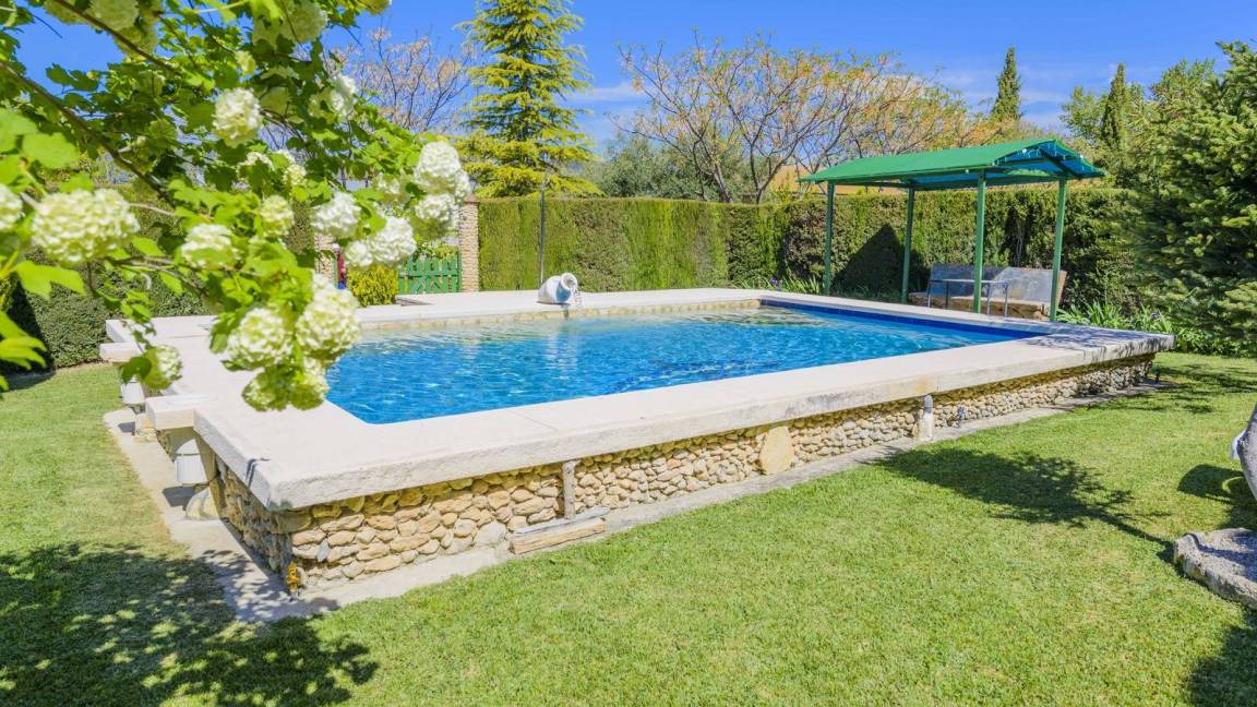 Arriate House | 92 m² House ∙ 3 bedrooms ∙ 6 guests