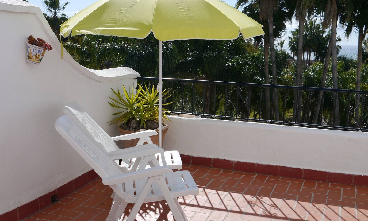 Chimenea House | A 3 bedroom house in Oasis de Capistrano with sea view.
