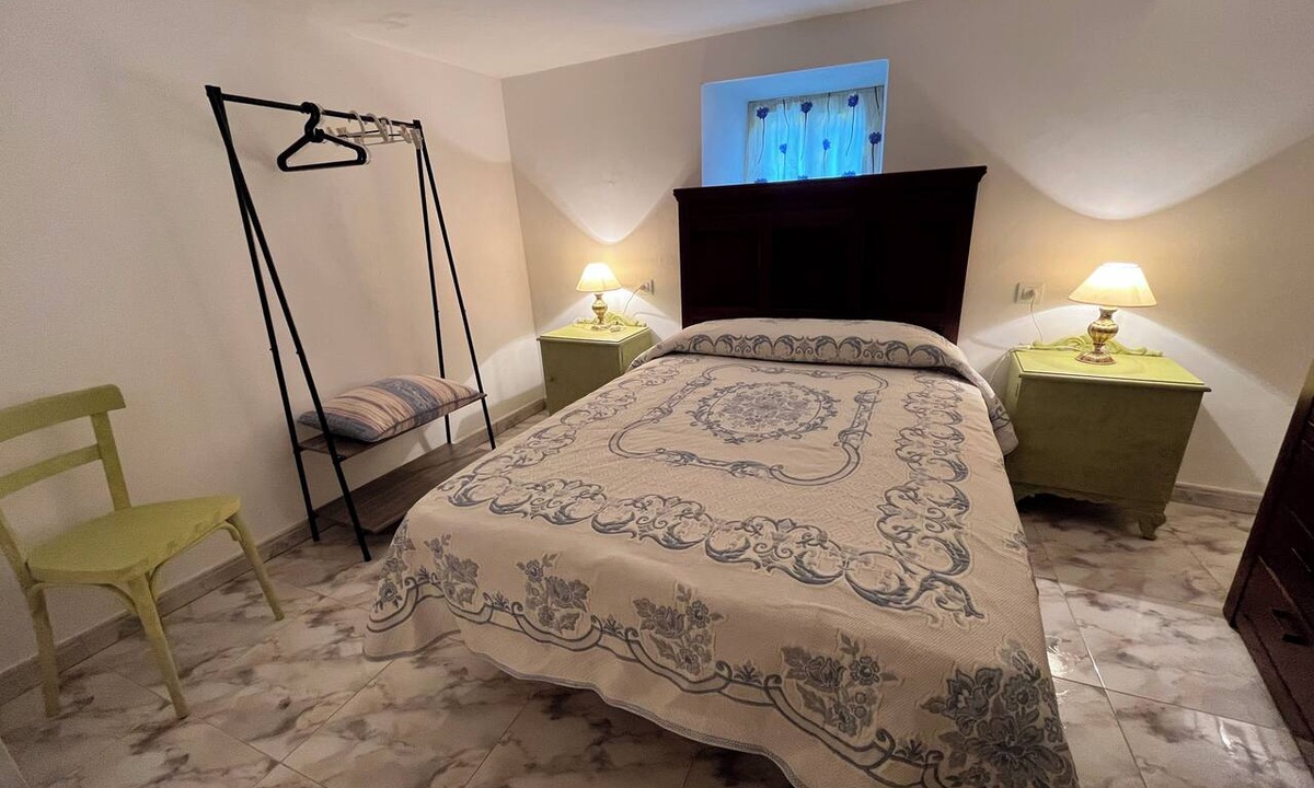 Carballeda de Valdeorras House | A home where you can enjoy Valdeorras, El Bierzo, or Las Medulas Natural Park,