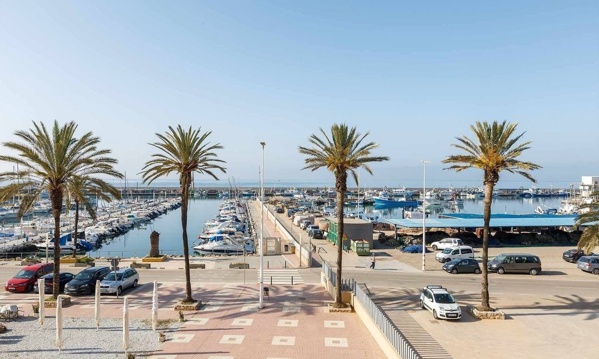 Caleta de Velez Apartment | A&n Seaport 1a