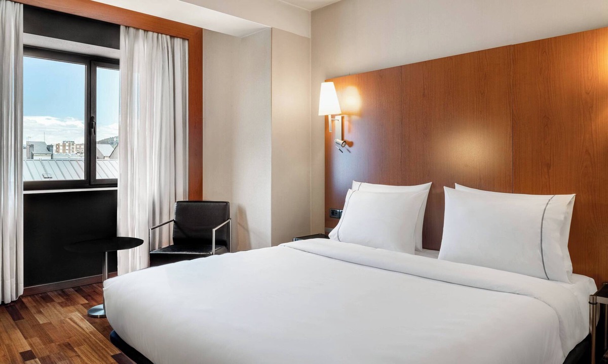 Ponferrada Hotel | AC Hotel Ponferrada by Marriott