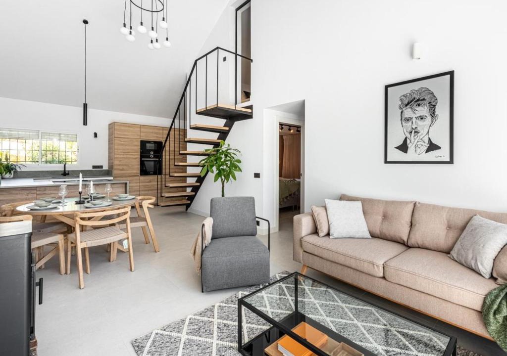 Marbella Apartment | Agrupadas, Beautiful duplex with amazing location