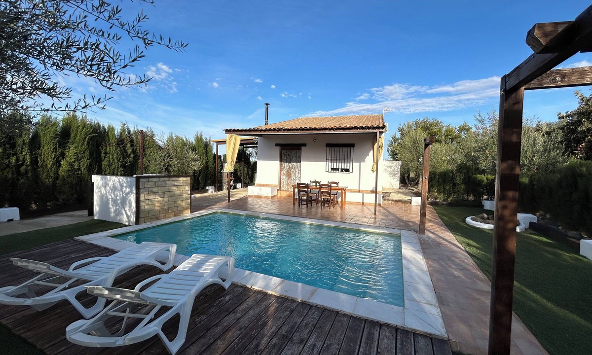 Arahal Ski Chalet | Alba cottages (Casa rural Atardecer) with private pool.