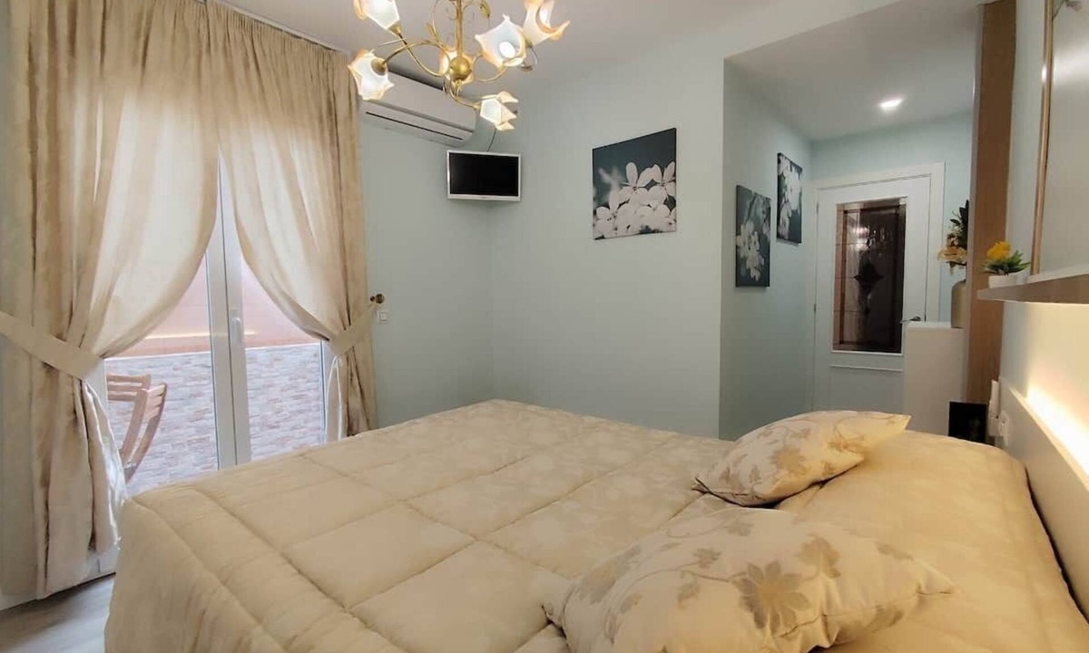 Lucena Apartment | Albatros center Lucena
