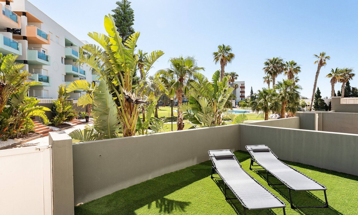 Almerimar Apartment | AlmeriaSuite Palm Beach Golf & Pool 2005