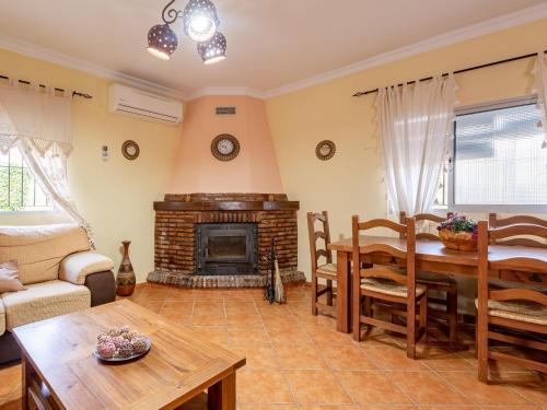 Almogia House | Alojamiento Rural Casa La Era