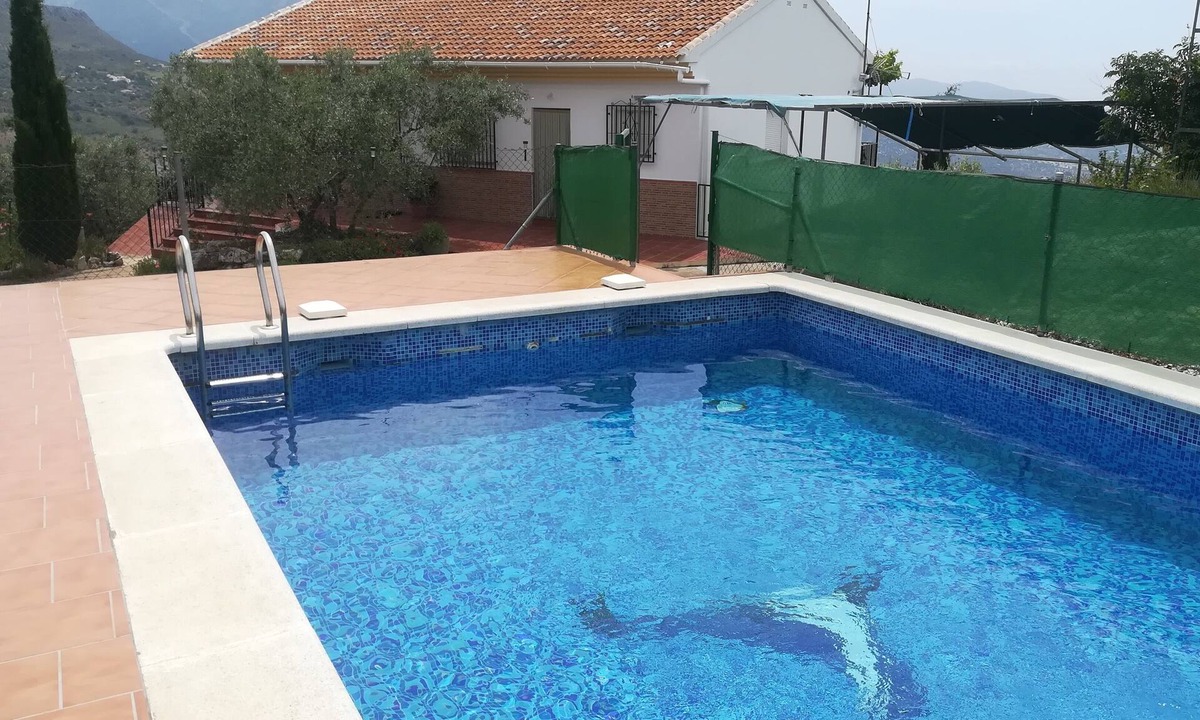Periana Cottage | ANDALUSIAN VILLA with pool & bbq to rent - 4-6 pax