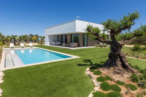 Antequera Villa | Antequera Golf Villa Pool by ELE Apartments