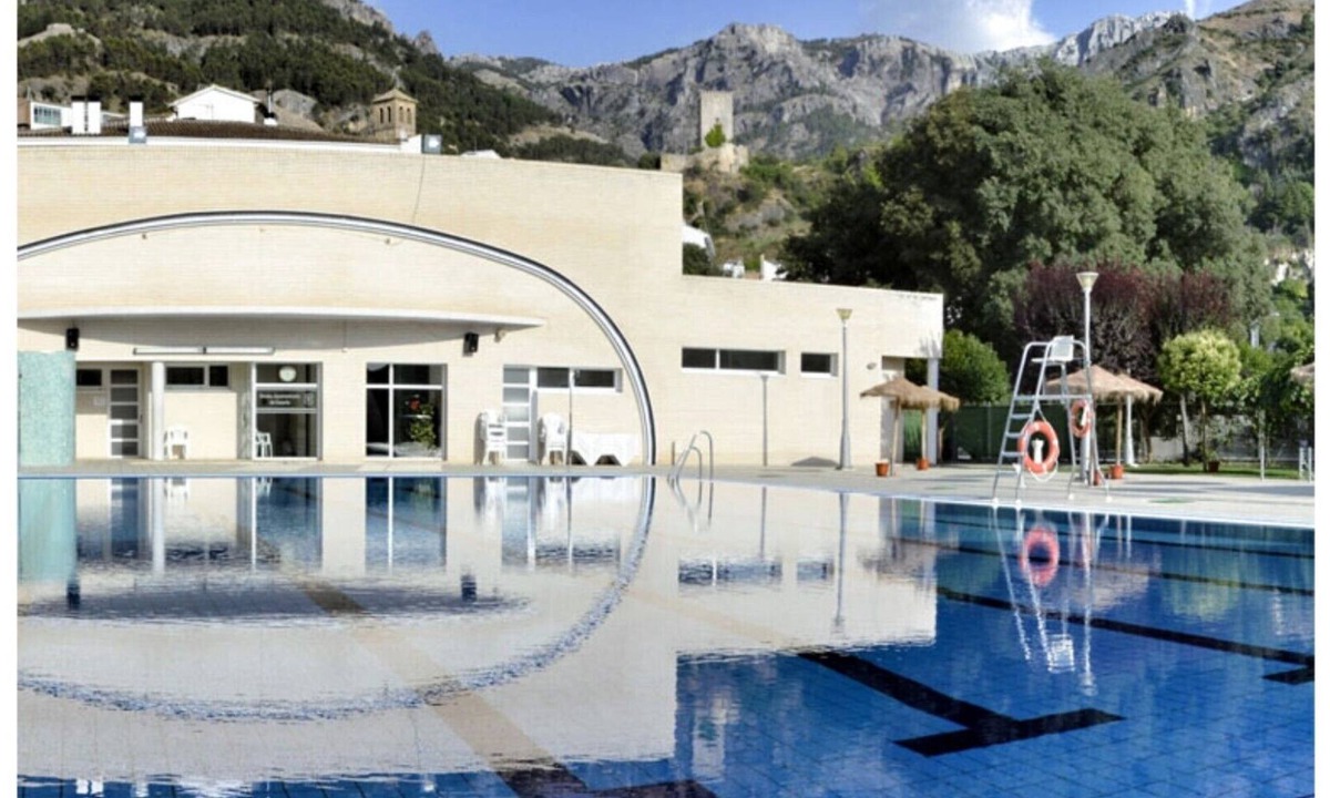 Cazorla Apartment | APARTAHOTEL NIGHT OF ROUND- TWO BEDS 13