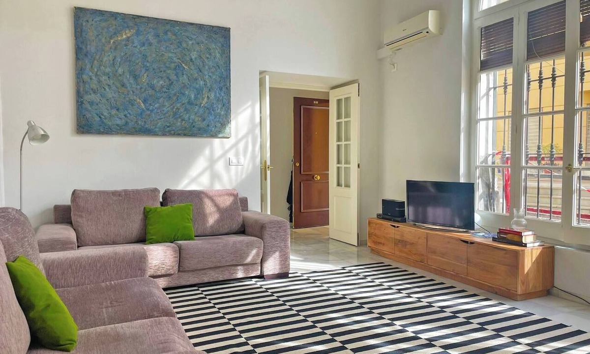 Jerez de la Frontera Old Town Apartment | Apartamento Villamarta - Ole Solutions