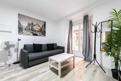 Embajadores Apartment | Apartamento Moderno y Céntrico en el Vibrante Lavapies