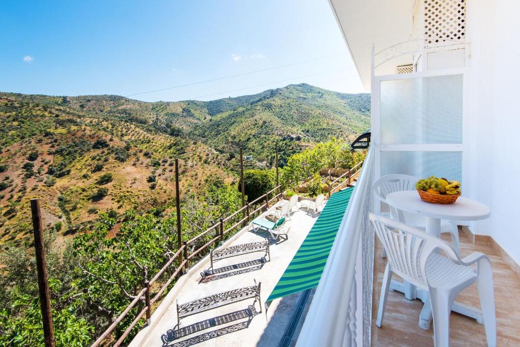 Totalan Apartment | Apartamento Rural De Oses 3