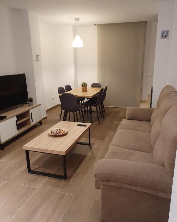 Ardales Apartment | Apartamento Trinidad Grund