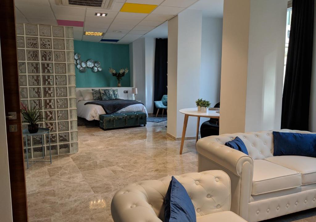 Malaga Historic Centre Apartment | Apartamentos ARC Félix Sáenz - 2 3