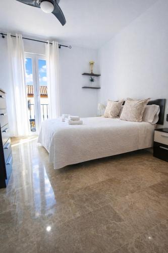 Distrito Sur Apartment | Apartamentos Maria Cristina con parking privado gratis