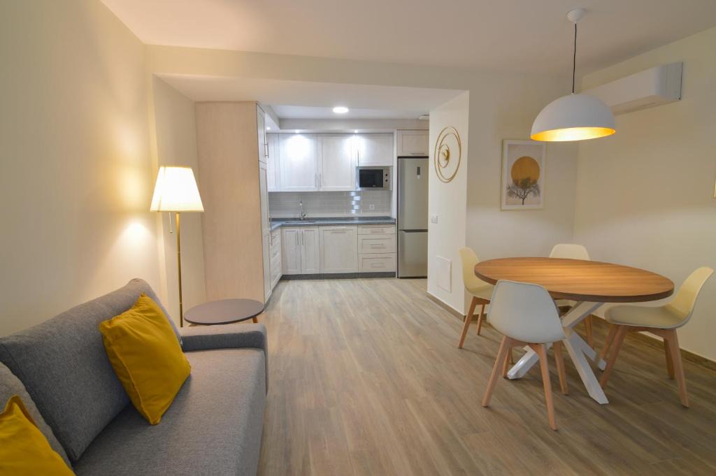 Santiago Apartment | Apartamentos Turísticos Hornillo AT-CC-00681