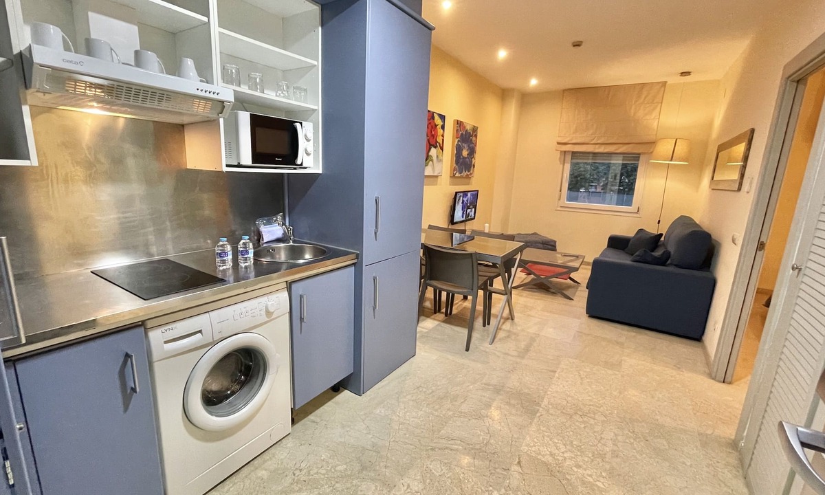Bormujos Apartment | Aparthome® Residencial con Piscina, Parking, Wifi