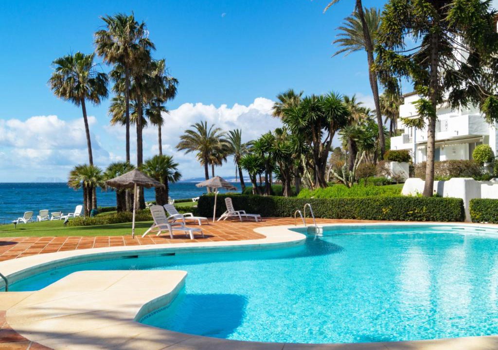 Urbanization Alcazaba Beach Apartment | Apartment Alcazaba Beach by Interhome