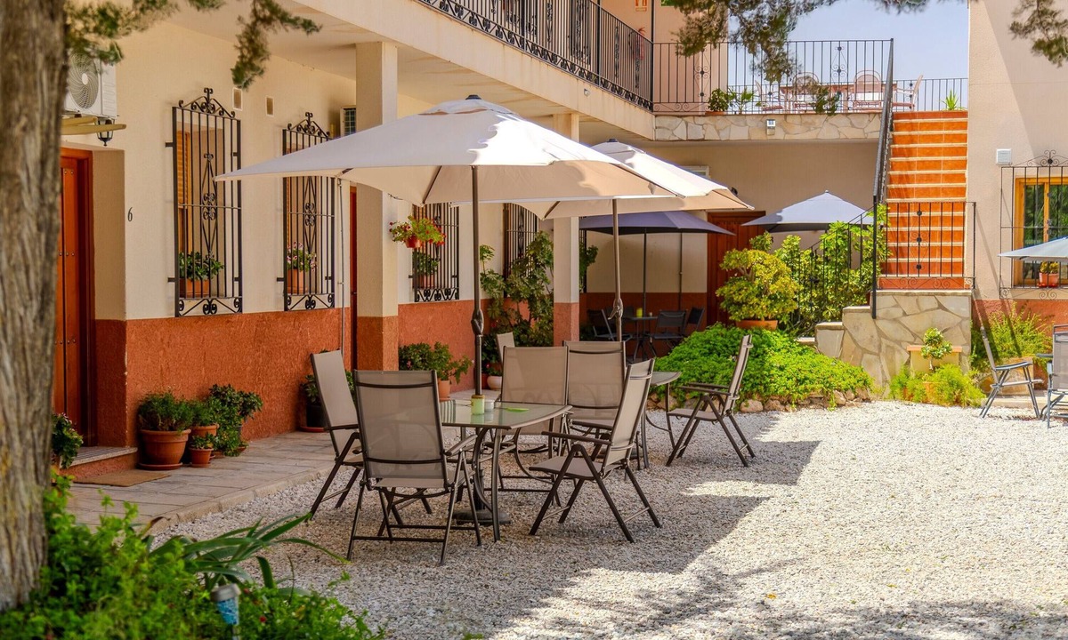 Velez Rubio Apartment | Apartment 'Apartamento Pino' with Mountain View, Wi-Fi and Air Conditioning