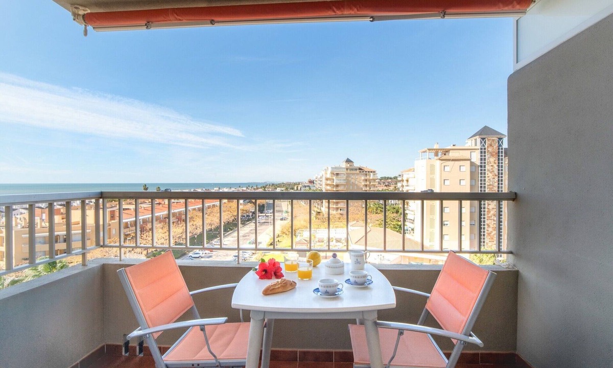 Islantilla Apartment | Apartment 'Bonito Piso a 1 Minuto de la Playa' with Sea View, Terrace and Wi-Fi