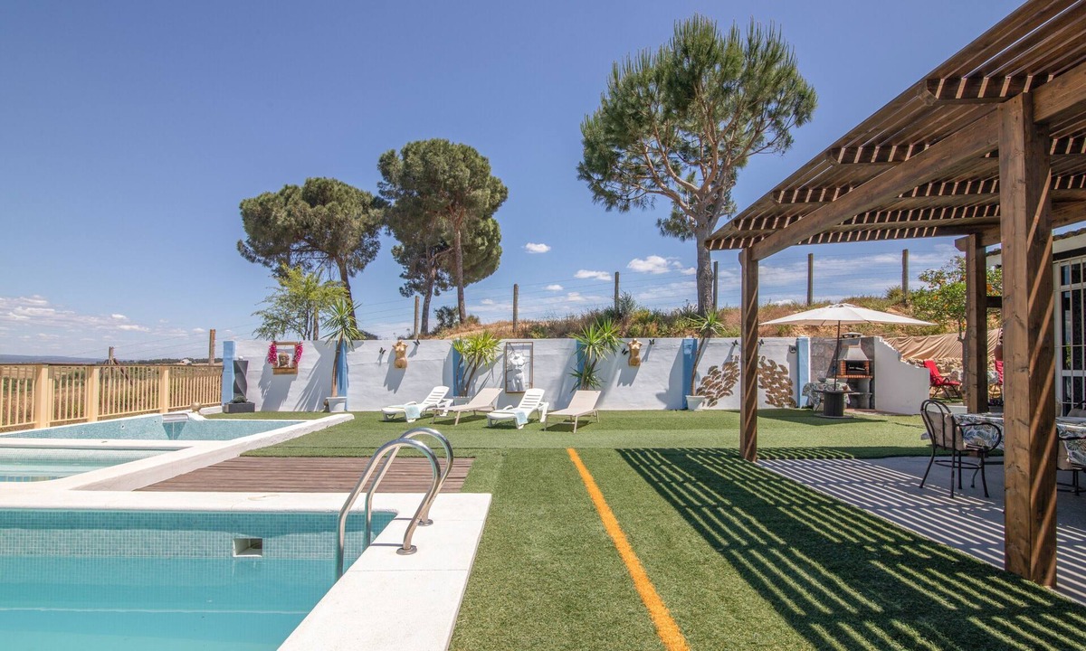 Villarrasa Apartment | Apartment 'El Encanto' with Mountain View, Private Pool and Wi-Fi