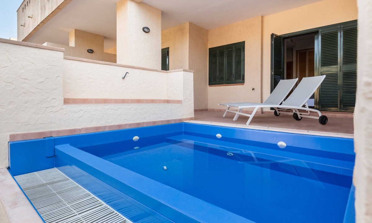 Hacienda del Alamo Apartment | Apartment "El Oasis Malta 2 Bajo A" with Shared Pool & Wi-Fi