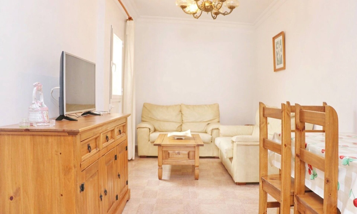 Conil de la Frontera City Center Apartment | Apartment Cervantes in Conil centre