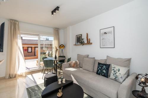 Marina de Casares Apartment | Apartment in Casares Costa, 50 mts from the beach