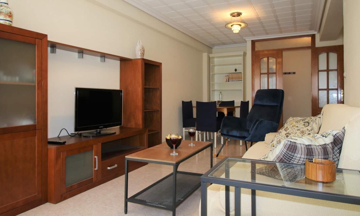 Leon XIII-Los Naranjos Apartment | Apartment in La Macarena, perfect for 5 people
