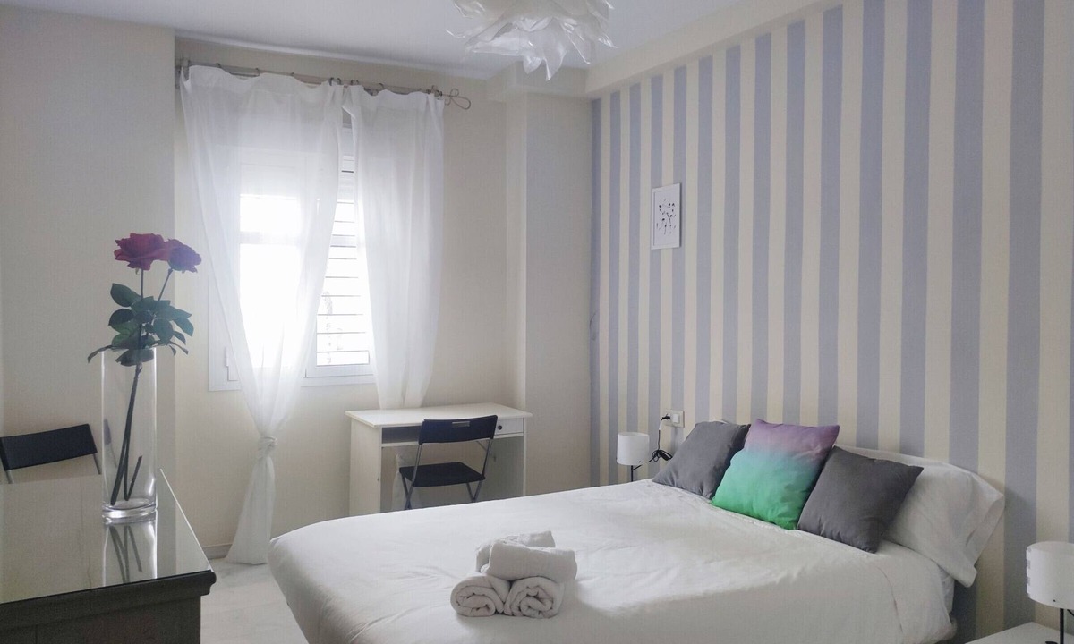 Doctor Barraquer-Grupo Renfe-Policlinico Apartment | Apartment in Seville with parking, close to center