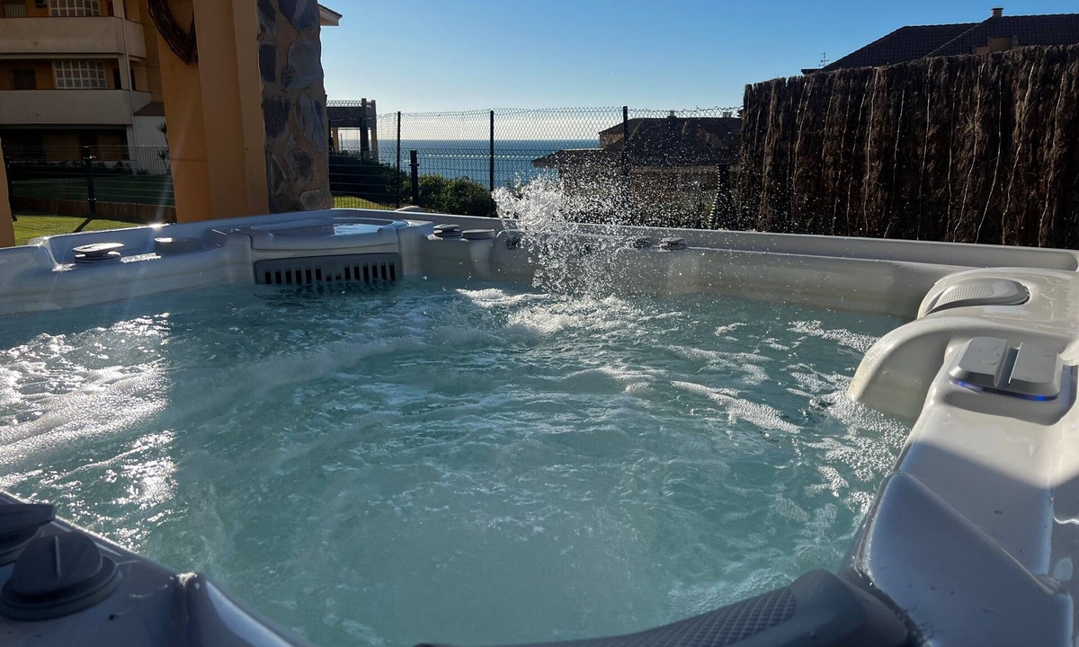Torreblanca Apartment | Apartment "Le Sable Doux - Don Juan" with Sea View, Shared Pool & Wi-Fi