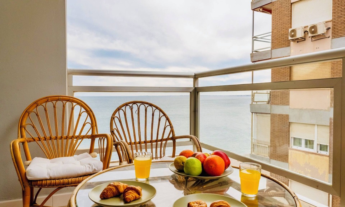 Almeria Apartment | Apartment on the beach - Paseo marítimo de Almería