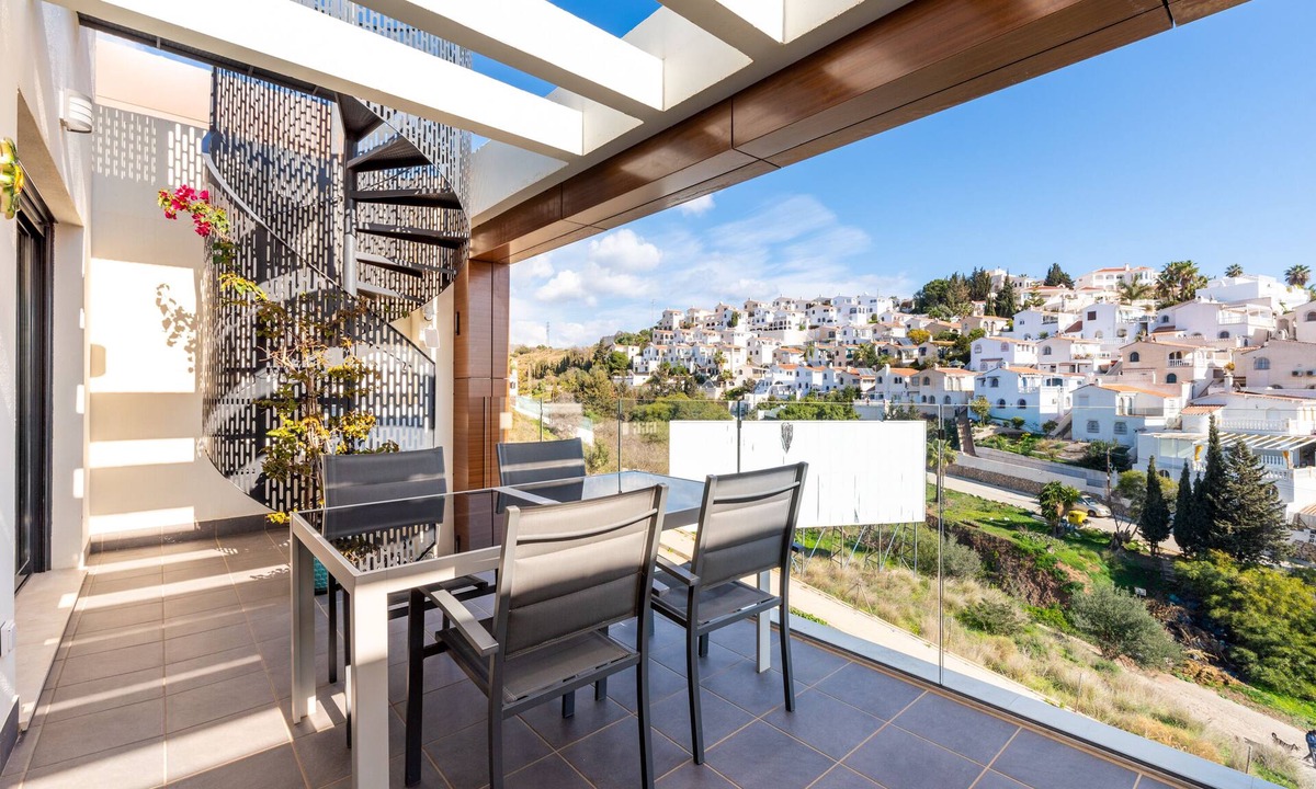 Benajarafe Apartment | Apartment 'Penthouse Berizon Benajarafe ' with Sea View, Wi-Fi and Air Conditioning