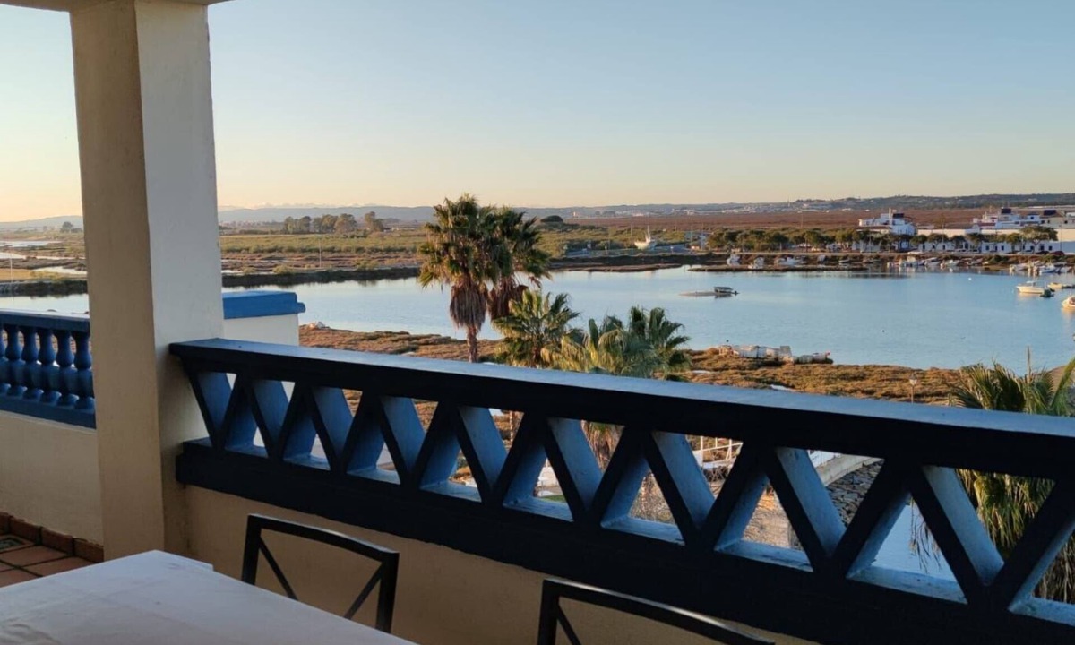 Punta del Moral Apartment | Apartment 'Vista Marina de Isla Canela' with Communal Pool and Wi-Fi