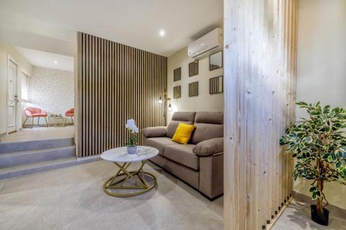 Santiago Apartment | Aromas de San Pedro