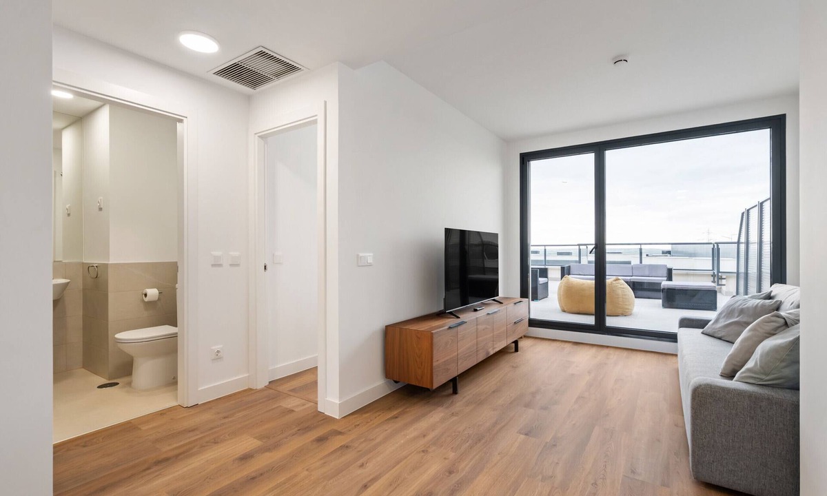 San Sebastian de los Reyes Apartment | atico con terraza The Kings Residence: Business Ready alquiler temporal