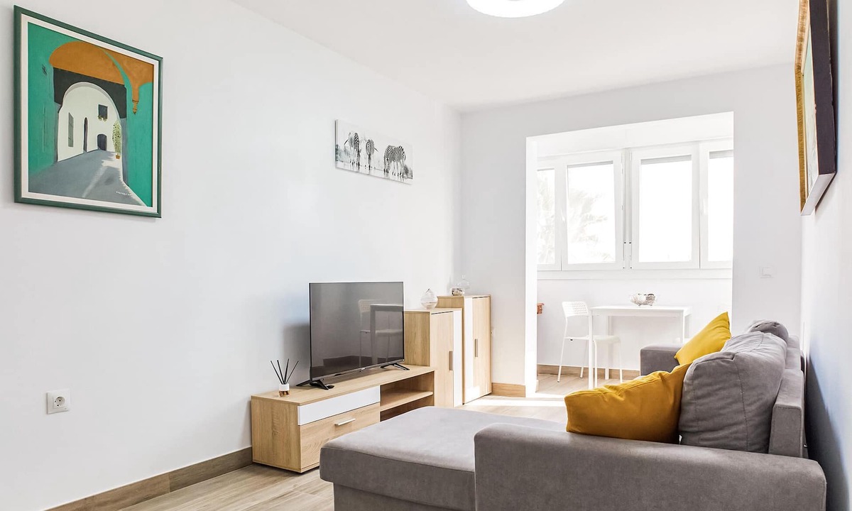 Cadiz Apartment | Awesome apartment in Cadiz with WiFi