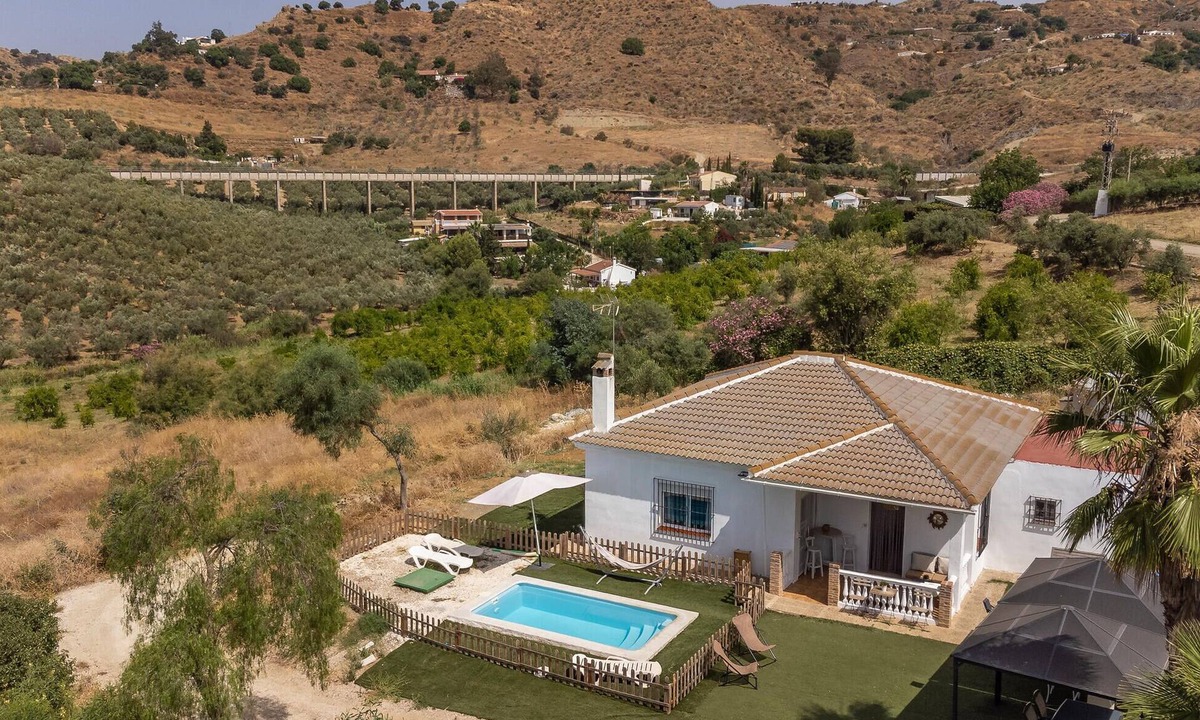 Estacion de Cartama House | Awesome home in Cartama