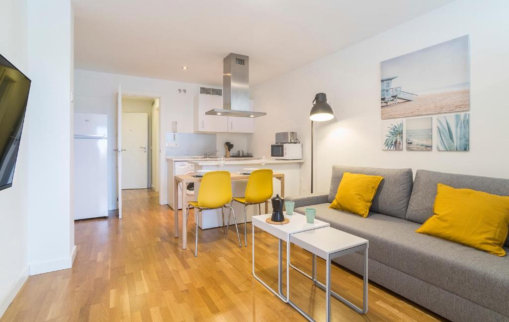El Puerto de Santa Maria Apartment | Azvalia - Edificio Parque