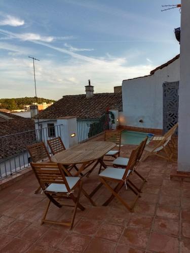 Constantina House | Balcón de la Moreria con alberca