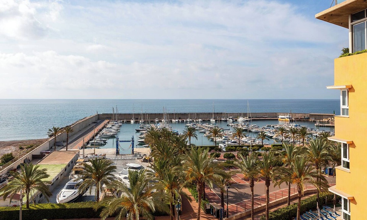 Aguilas Hostel | Bea Beach Hostel