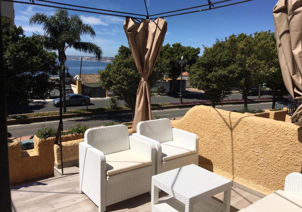 Estepona Apartment | Beach Bungalow Port,free parking