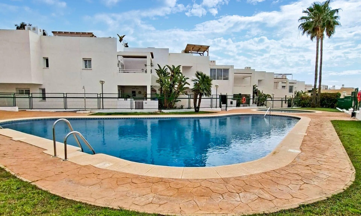Palomares Apartment | Beach front apartment in Palomares