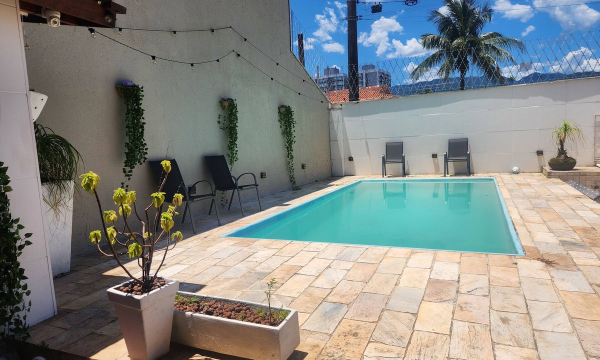Indaia House | BEACH HOUSE - 300 METERS FROM THE SEA - CARAGUA