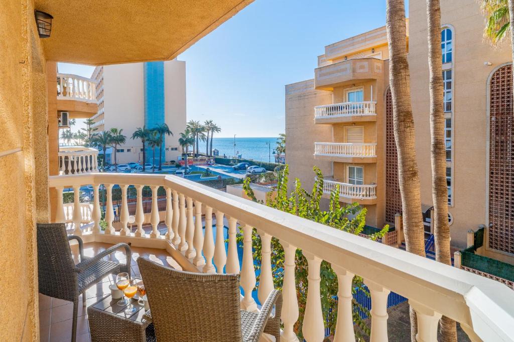 Guadalmar Apartment | Beachfront Apartment with Pool & Sea View Terrace, Guadalmar Málaga